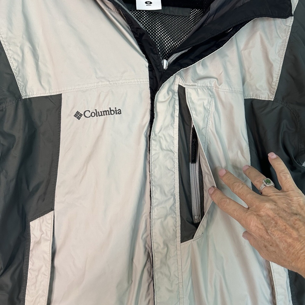 Columbia Jacket Mens‎ M Gray Lightweight Windbreaker Packable Rain Spot See Pic - Picture 4 of 16